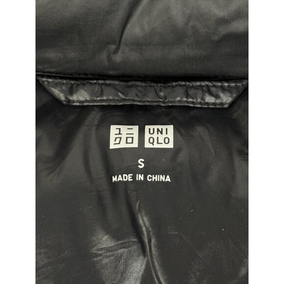 Uniqlo Ultralight Down Puffer Vest Women’s Small Black Full Zip Packable - Picture 6 of 13